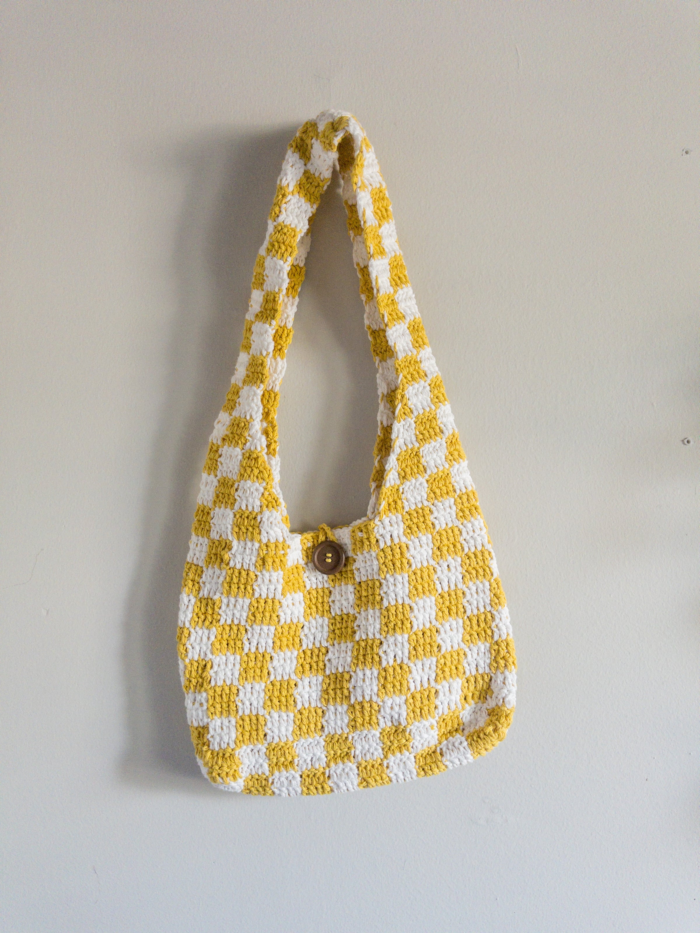 Checkered Pattern Shoulder Bag